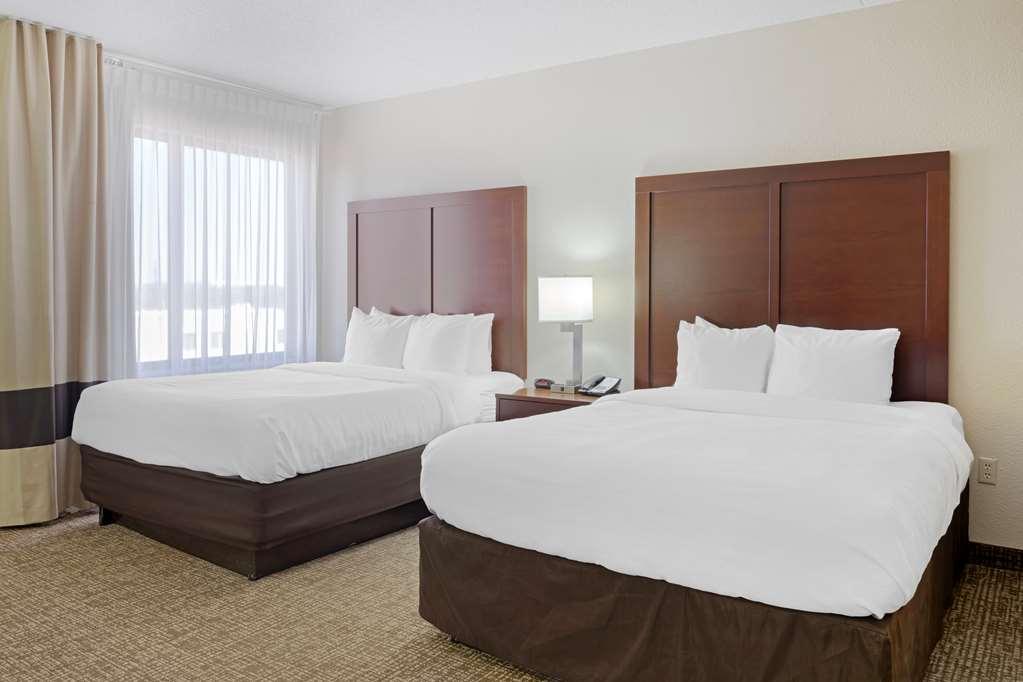 Comfort Inn & Suites Wichita Quarto foto